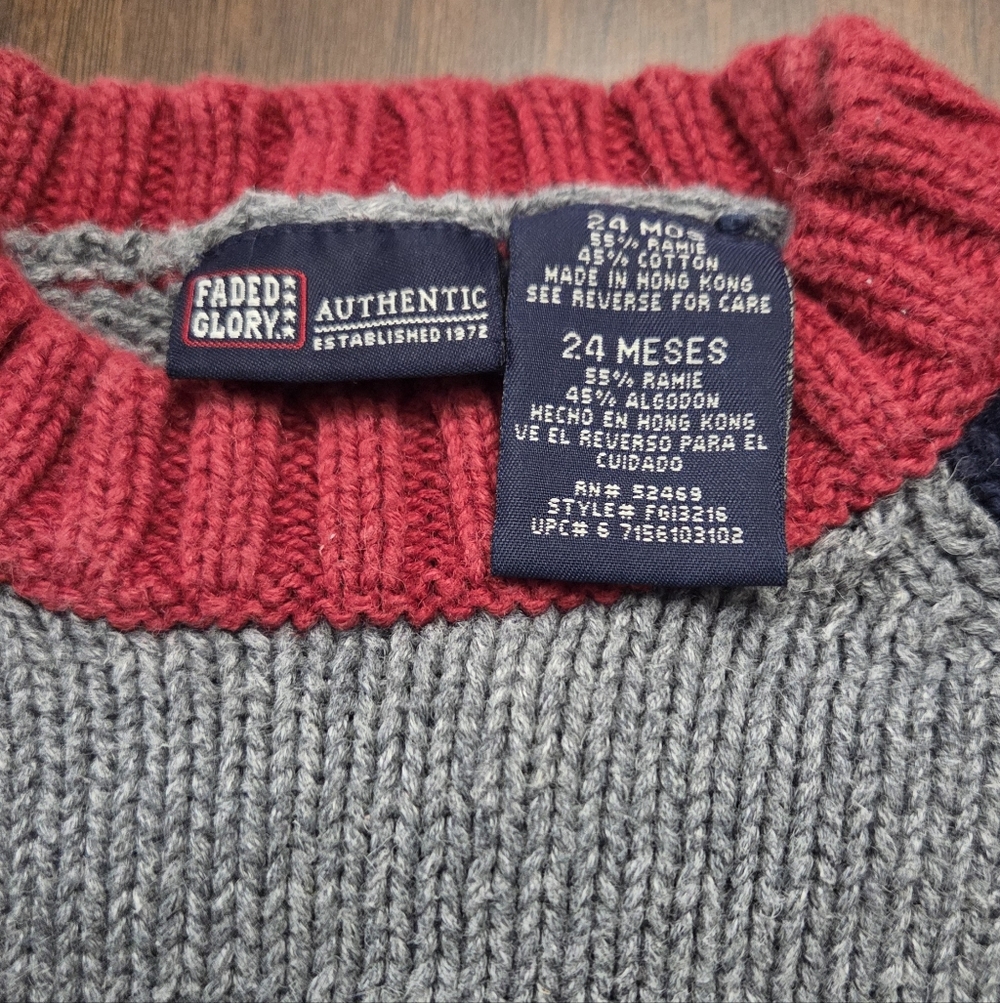 Faded Glory Red and Gray Knit Kids Sweater - Y2K - 24month - Picture 2 of 5